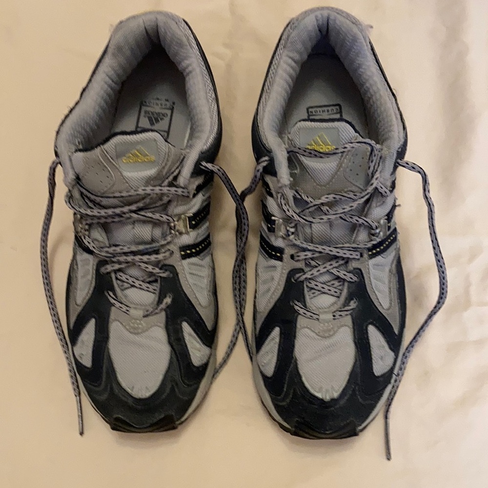 Women’s size 7 1/2 Adidas Sneakers Grey and Black